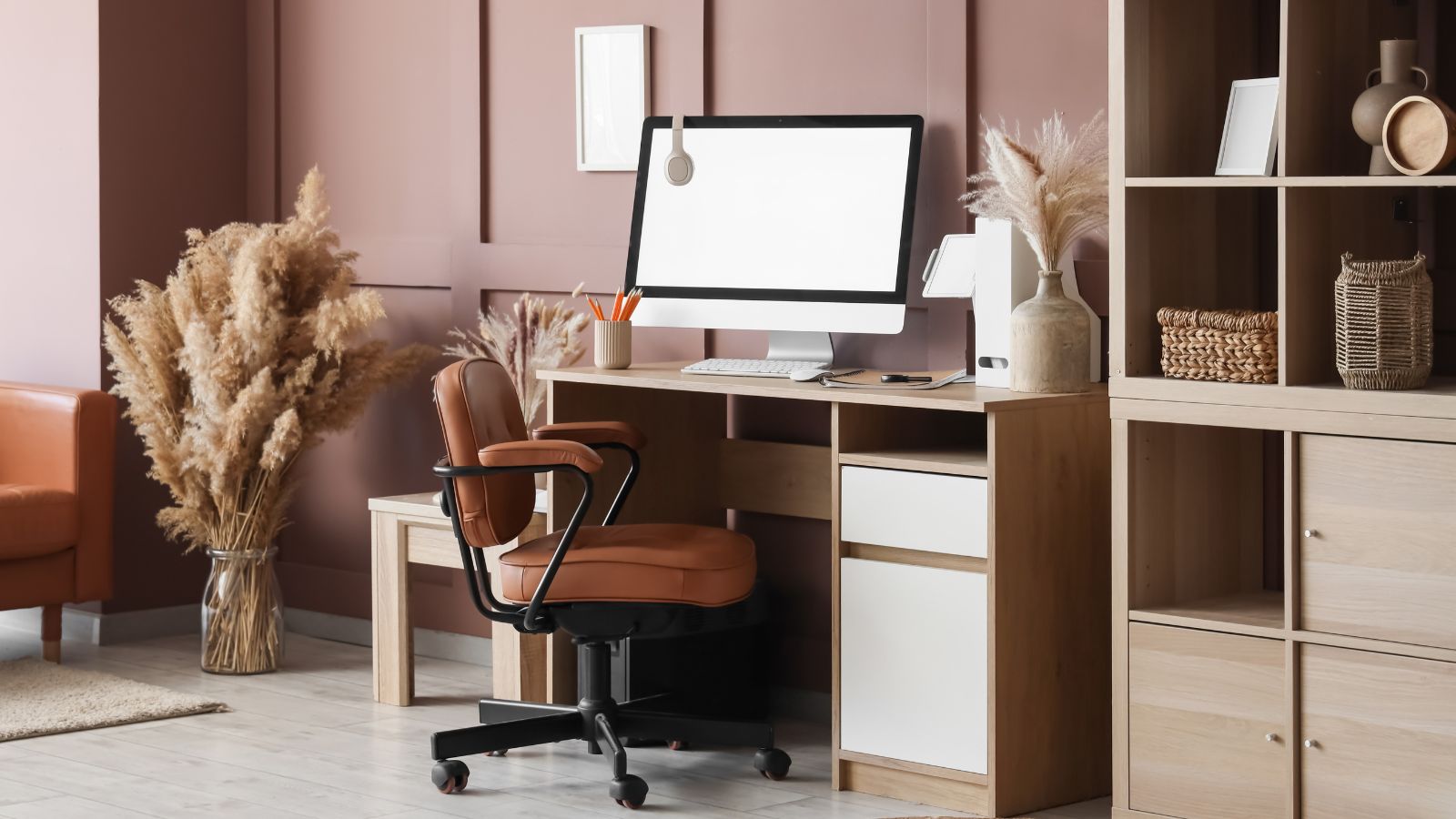 Home Office Design in Dubai​